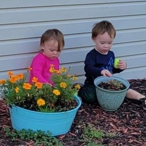 Meet your Posher, Connie